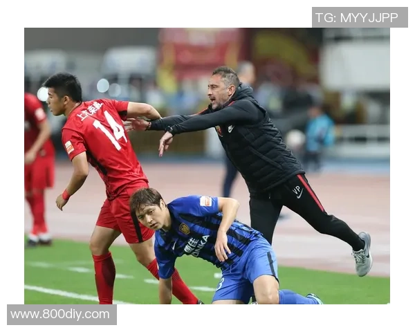 上海上港对阵江苏苏宁全场比赛分析与推荐策略详解 上海上港对阵江苏苏宁全场比赛分析与推荐策略详解