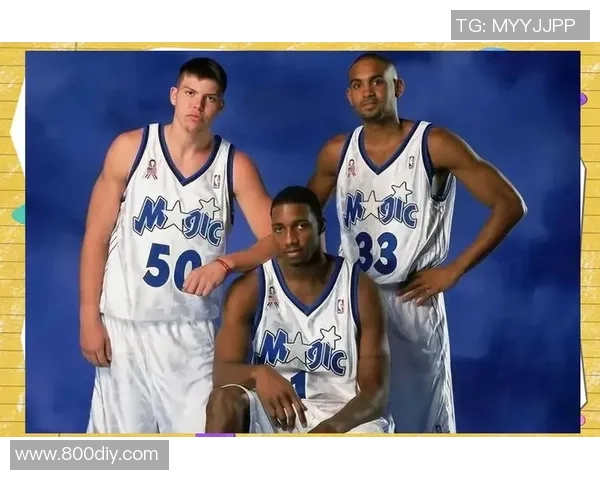 历史数据对比美国新秀队与世界新秀队的精彩赛事回顾与分析 历史数据对比美国新秀队与世界新秀队的精彩赛事回顾与分析