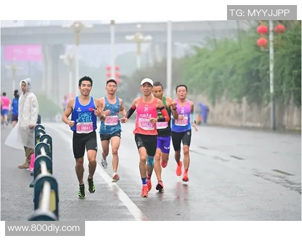 2025重庆江津东方爱情马拉松鸣枪起跑 4千名选手“为爱奔驰” 2025重庆江津东方爱情马拉松鸣枪起跑 4千名选手“为爱奔驰”